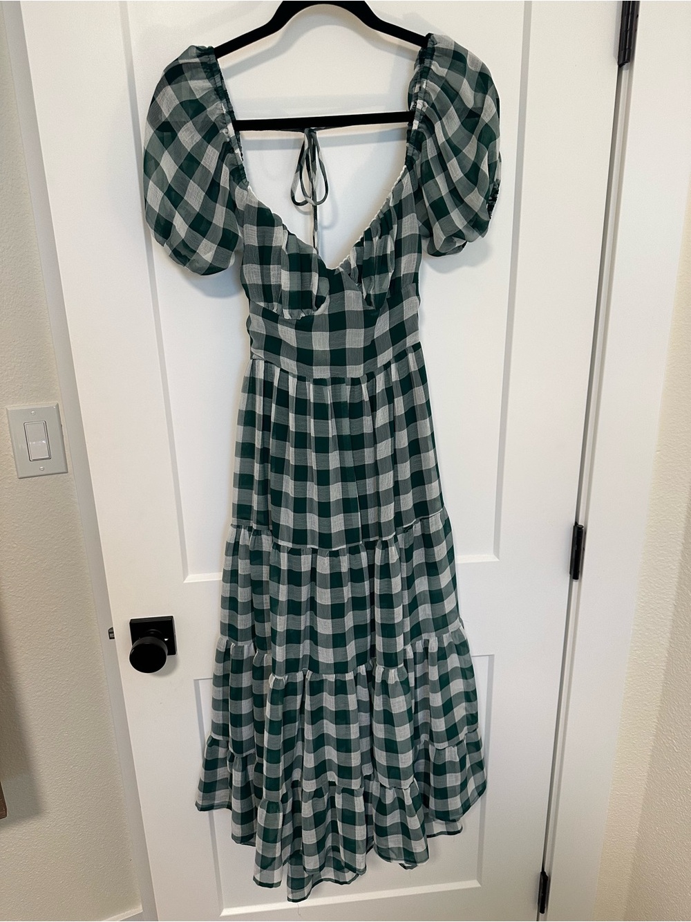 Green and White Gingham Puff-Sleeve Maxi Dress